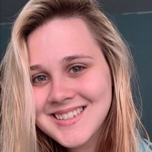 Meet your Posher, Kaylee